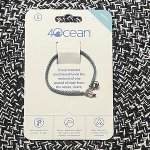 4Ocean Dolphin Bracelet